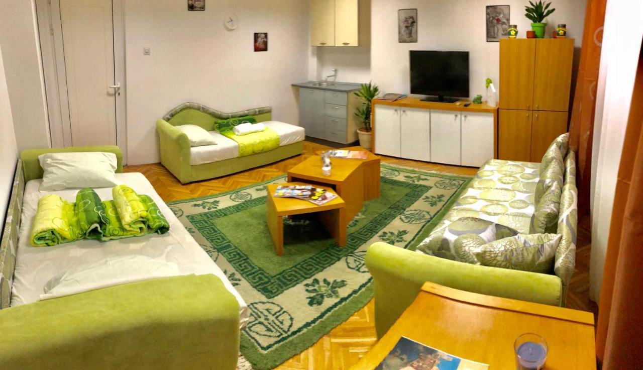 Twc Hostel เบลเกรด ภายนอก รูปภาพ