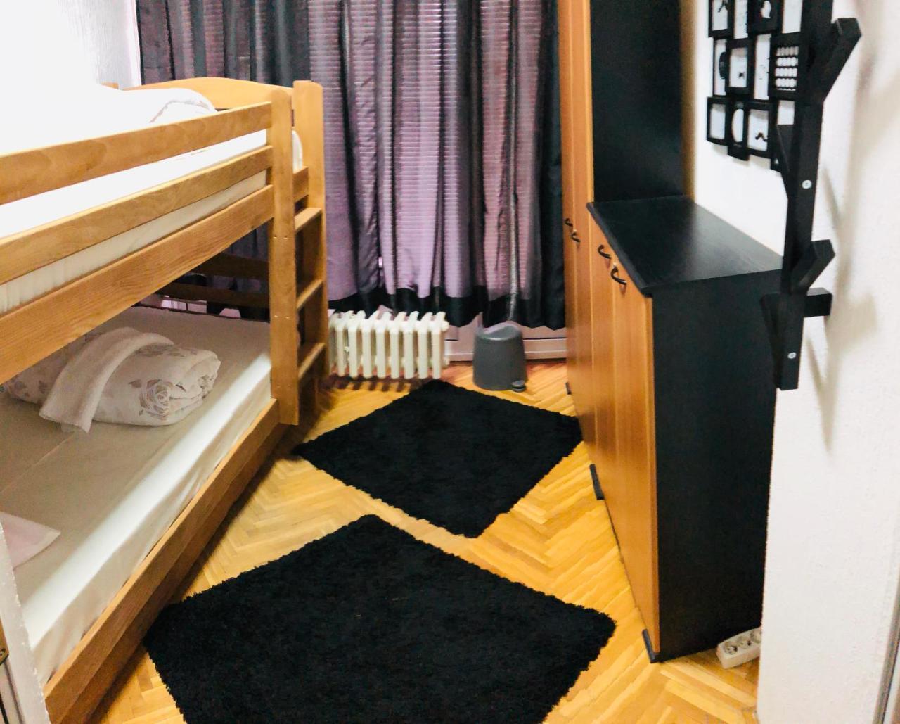 Twc Hostel เบลเกรด ภายนอก รูปภาพ